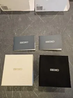 【限定・新品未使用】SEIKO×まどか☆マギカ 腕時計 まどか ほむらセット