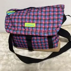 adidas ショルダーバッグ 赤青チェック