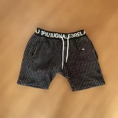 a*u様 1PIU1UGUALE3RELAX ブラックショートパンツのサムネイル