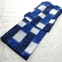 Item thumbnail for item 899c49a0-ba43-40da-b077-43b8c313f16b