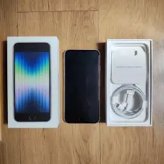 【美品】iPhone SE3 128GB ホワイト