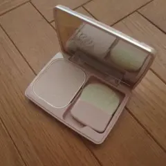 PAUL & JOE ヴェールファンデーション N