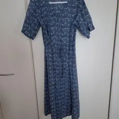 青色花柄半袖シャツワンピース
