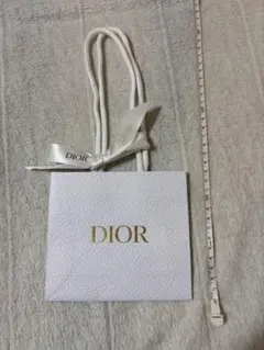 Dior 紙袋 ホワイト (13×14.5cm マチ5cm)