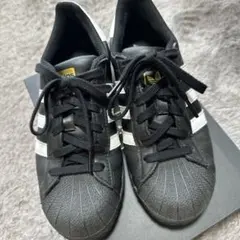 adidas スニーカー 6.5 (US) 黒/白