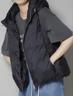 ナノユニバース　ジップアップベスト　黒