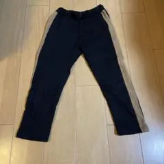 黒 サイドベージュライン ロングパンツ　GU キッズ