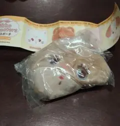 mikko フェイスポーチ ラテ カプセルトイ