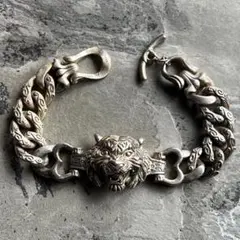 Item thumbnail for item ced38a34-e7ff-4d89-8720-a33b7cc53377