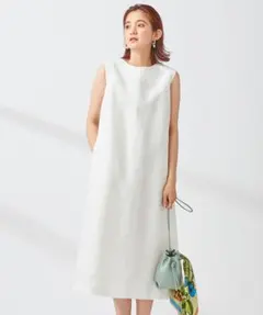 【未使用】23区 リベコ LIBECO THICK ノースリーブ ワンピース　白のサムネイル