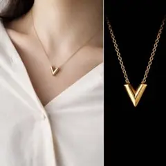 ゴールド V字型　 ネックレス