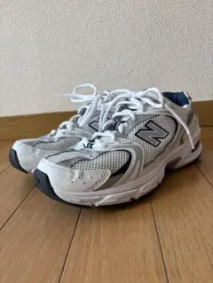 New Balance 530 スニーカーのサムネイル