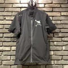 オークリースカルメンズ 半袖ウインドジャケット　グレー　Mサイズ