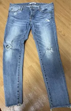 アズールバイマウジー　ダメージ加工デニム‼️
