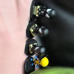 Item thumbnail for item f2d6dbf6-b82a-46d6-b4a1-a988c53abff3