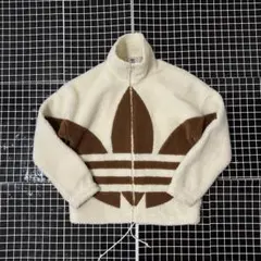 ベージュ フリースジャケット