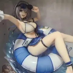 白銀ノエル 水着Ver. 1/7 完成品フィギュア　中古、開封品。