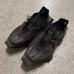 archive スニーカー