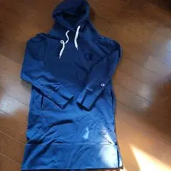 Champion ネイビー フード付きパーカー　ワンピース