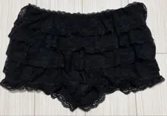 黒レースフリルショートパンツ