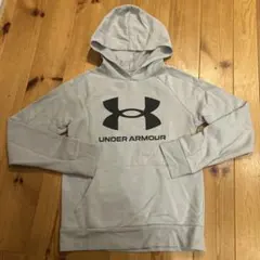 Under Armour グレー フード付きパーカー YLG キッズ150㎝