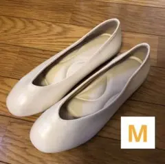 Vカットフラットパンプスのサムネイル