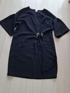 ZARA　BASIC　ワンピースのサムネイル