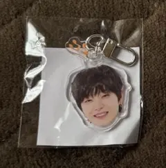 TREASURE 顔アクキー　ジフン　喜怒哀楽