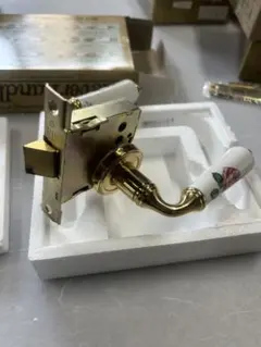 Item thumbnail for item f976cf9b-dc4a-44c6-a32e-c598889c7db4