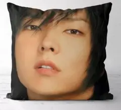 ❤️【 BTS グク 】❤️ ⭐️クッションカバー⭐️ 45×45（麻の素材
