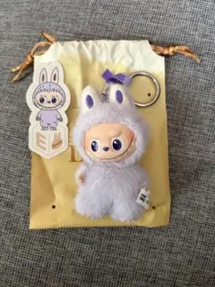 ラブブ イニシャルE 未使用 ぬいぐるみ ペンダント