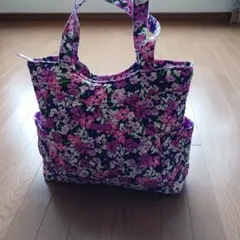 Vera Bradley キルティング トートバッグ 花柄のサムネイル