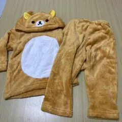 リラックマのフード付きパジャマ