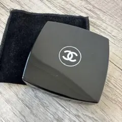 CHANEL シャネル アイシャドウ パレッド バイオレット パープル系のサムネイル