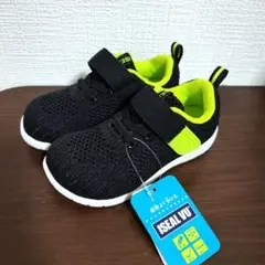 【新品タグ付き】 キッズ スニーカー　16センチ