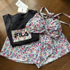 未使用　タグつき　7Sサイズ　FILA セパレート水着 4点セット 花柄のサムネイル