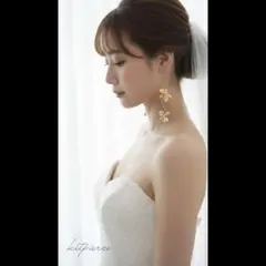 No.43 大人気！艶ゴールド ゆらゆらお花舞うピアス イヤリング