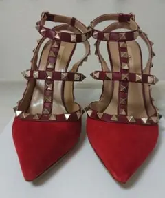 ヴァレンティノ パンプス