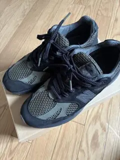 Stone Island × New Balance 991V2