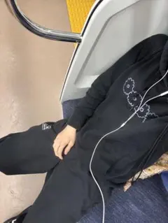 Item thumbnail for item 880c905a-021b-4c40-a85a-8799be25c5ea