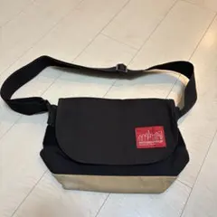 マンハッタンポーテージ メッセンジャーバッグ 黒/ベージュ