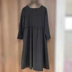 黒のAラインワンピース　礼服セレモニーゆったりめ
