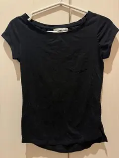 Bershka 黒 半袖 Tシャツ XS