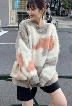 【12/30〜1/4発送不可】Discoat アブストラクト柄シャギーニット