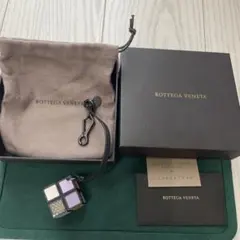 BOTTEGA VENETA トライアングルキーリング　PLASTER BOTTEGA VENETA トライアングルキーリング PLASTER - メルカリ