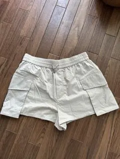 ZARA ショートパンツ XS