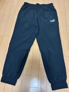 プーマ　シャカシャカズボン　XXL