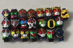 仮面ライダーフォーゼ　アストロスイッチ　レジェンドライダー 15種22個