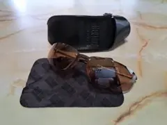 KILLER LOOP　サングラスのサムネイル