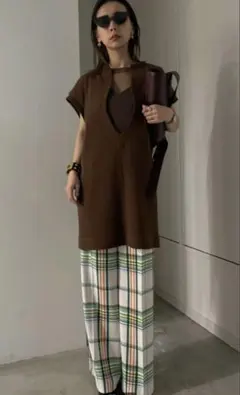 MESH LAYERED WAFFLE TUNIC TOP